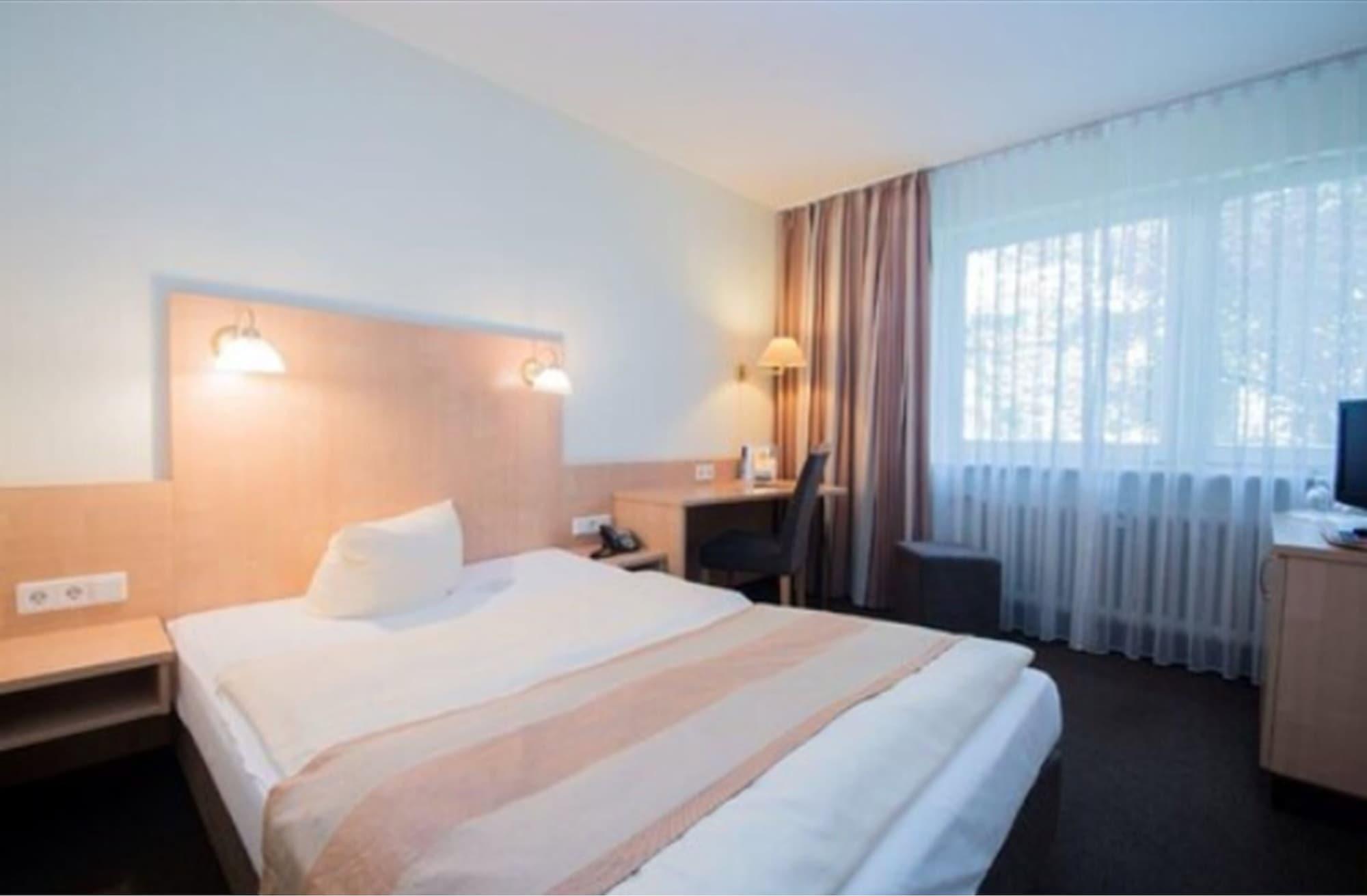 Motel Frankfurt Frankfurt am Main Exterior foto